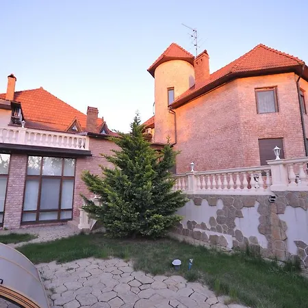 Vip Riviera Pool & Beach Villa Odesa