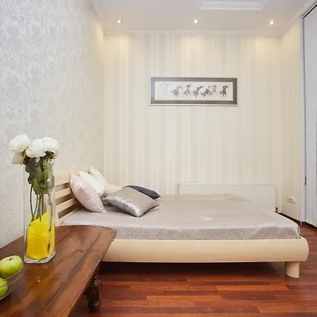 Vip Riviera Pool & Beach * Odesa