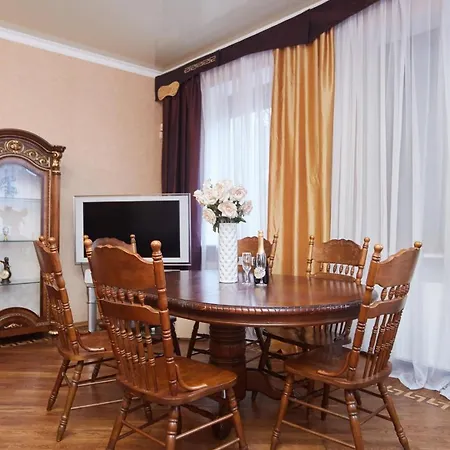 Vip Riviera Pool & Beach Villa Odesa