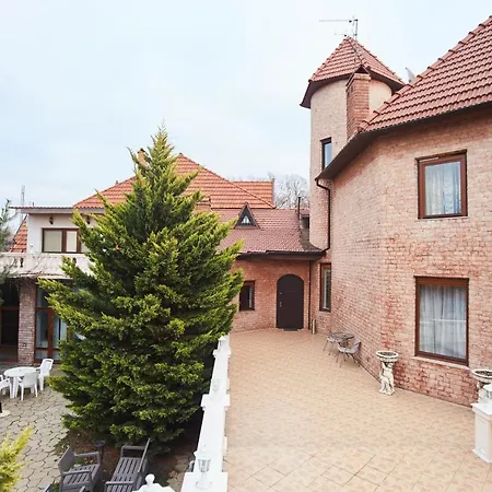 Vip Riviera Pool & Beach Villa Odesa